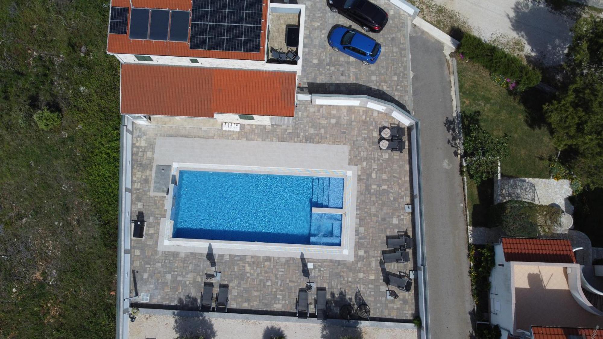 Apartments Sana Vir Exterior photo